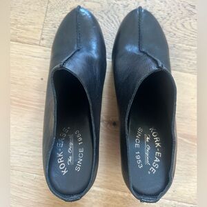 Kork-Ease Black Leather Mules - Sagano